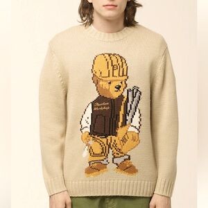 NWT!! MARKET brand “WORKSHOP BEAR” Ivory Sweater